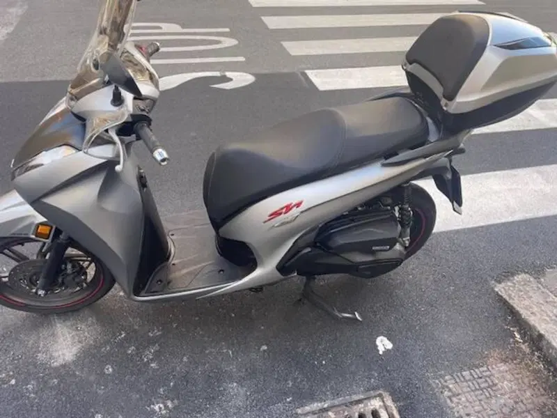 Honda SH 350 Sport (2021 - 24) (4)