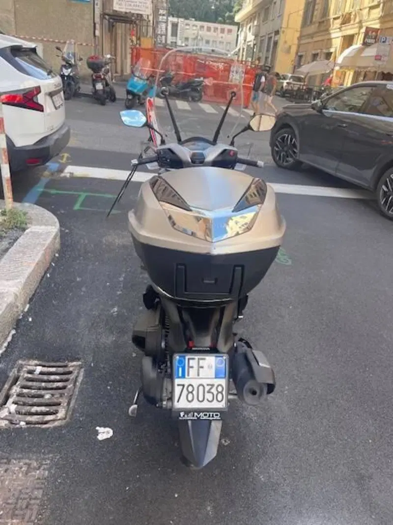 Honda SH 350 Sport (2021 - 24) (5)