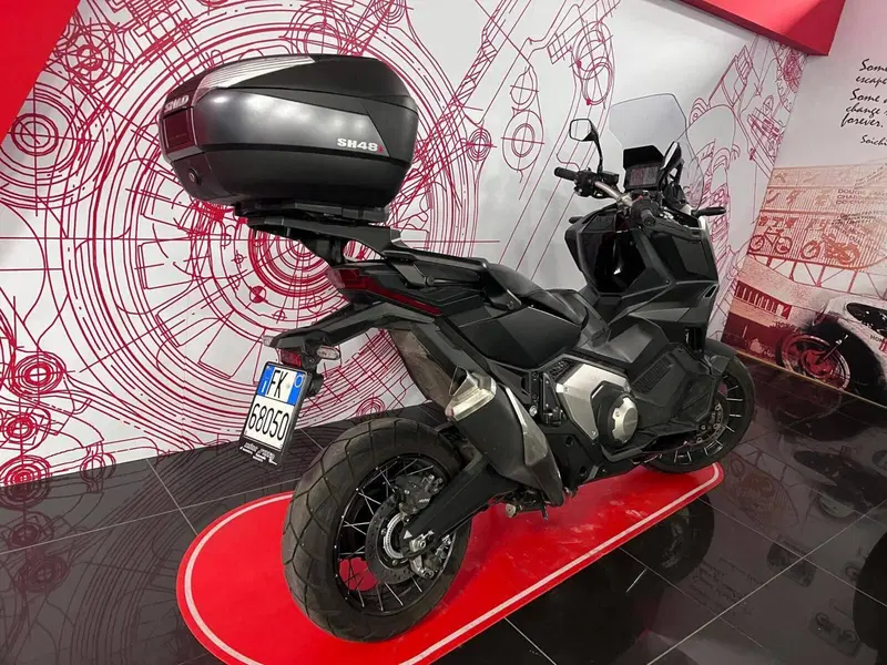 Honda X-ADV 750 DCT (2021 - 24) (2)
