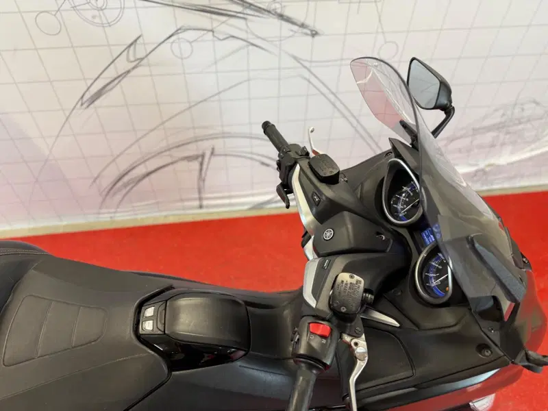 Yamaha T-Max 530 SX (2017 - 19) (8)