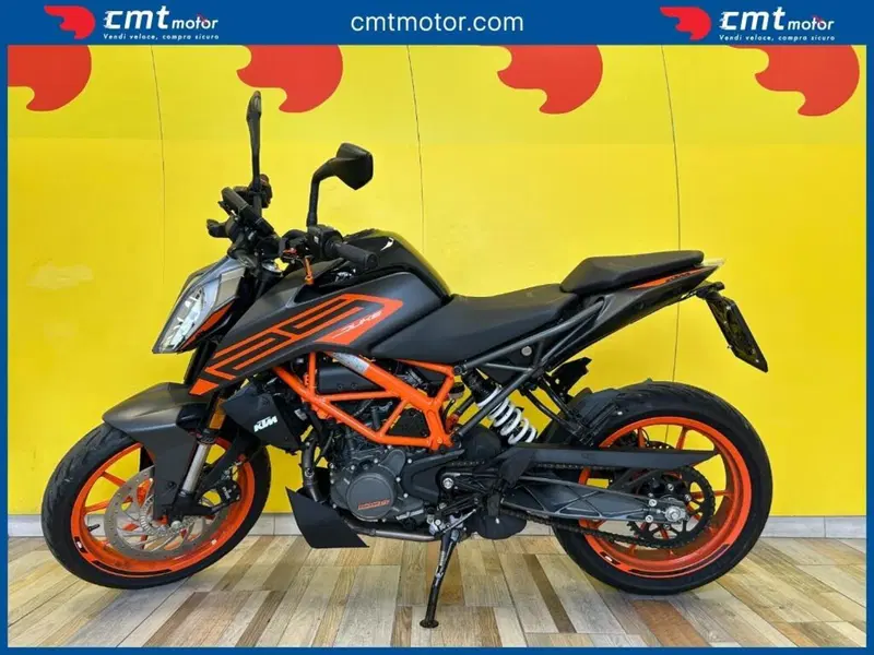 KTM 125 Duke (2021 - 23) (3)
