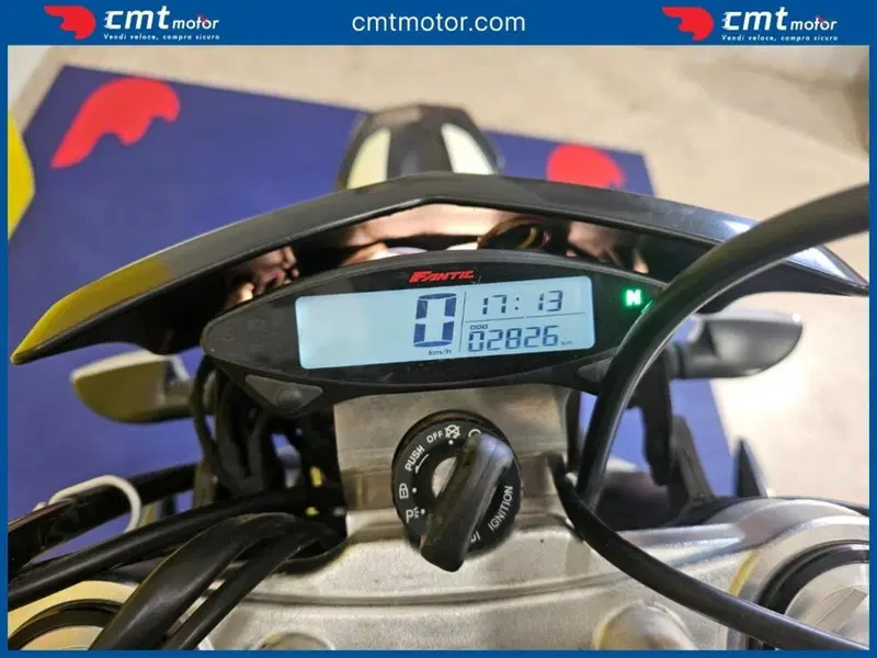 Fantic Motor XM 50 Motard Performance 2T (2021 - 22) (5)