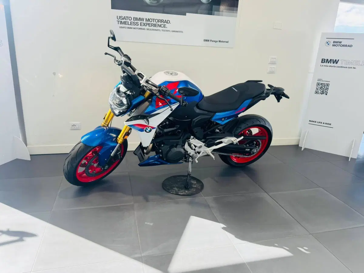 Bmw F 900 R (2025 - 26) (4)