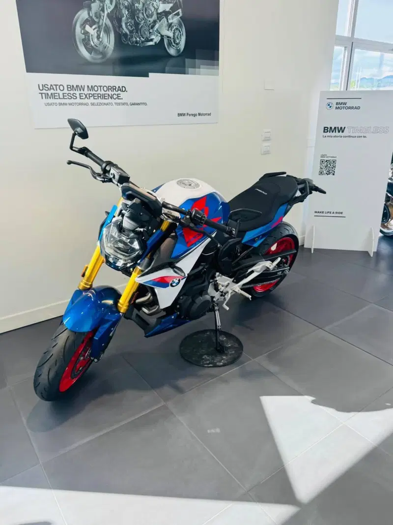 Bmw F 900 R (2025 - 26) (5)