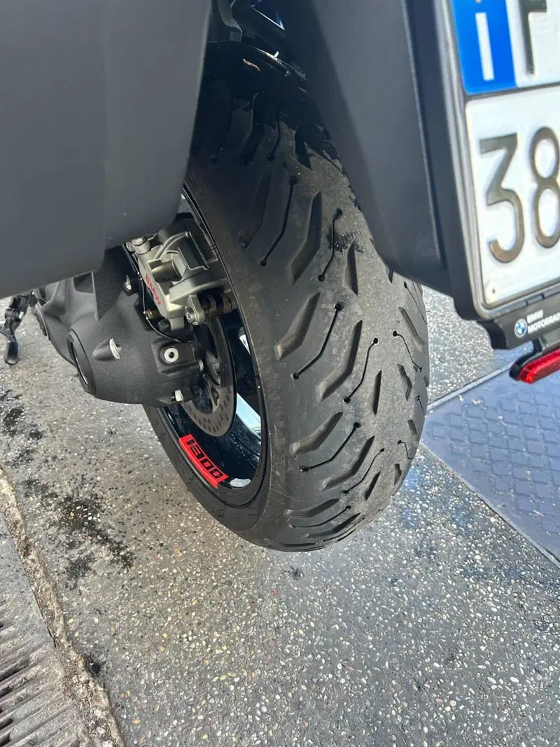 Bmw R 1300 RT (2026) (8)