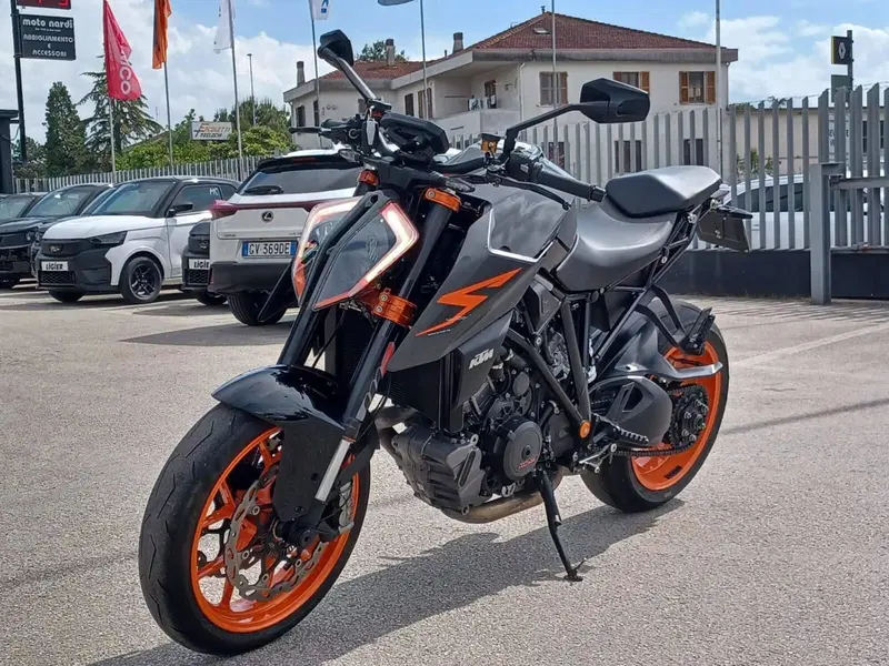 KTM 1290 Super Duke R ABS (2017 - 18) (2)