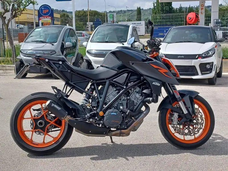 KTM 1290 Super Duke R ABS (2017 - 18) (4)