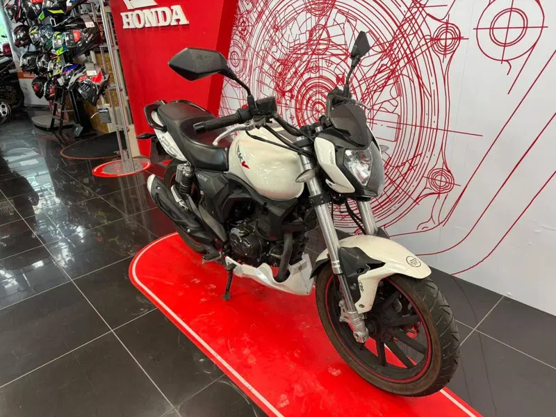 Keeway Motor RKV 125 (2018 - 20) (2)
