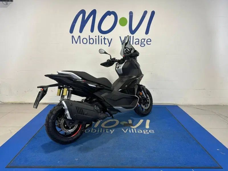 Aprilia SR GT 400 (2026) (2)