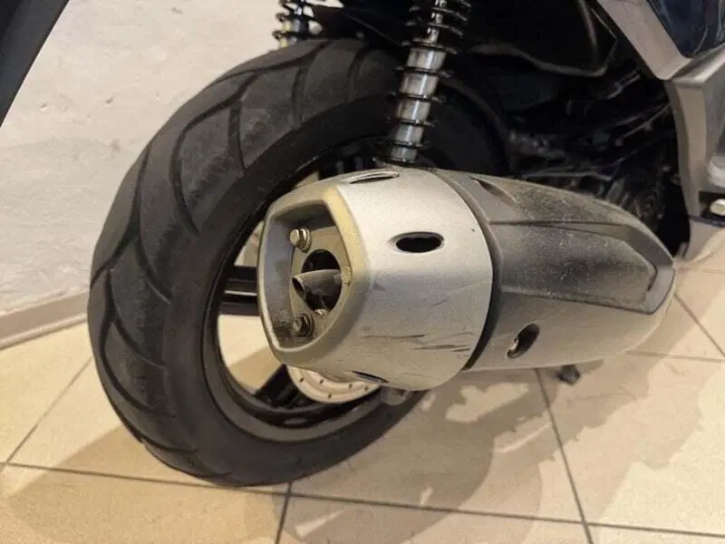 Kymco Agility 200i R16 + (2021 - 25) (2)