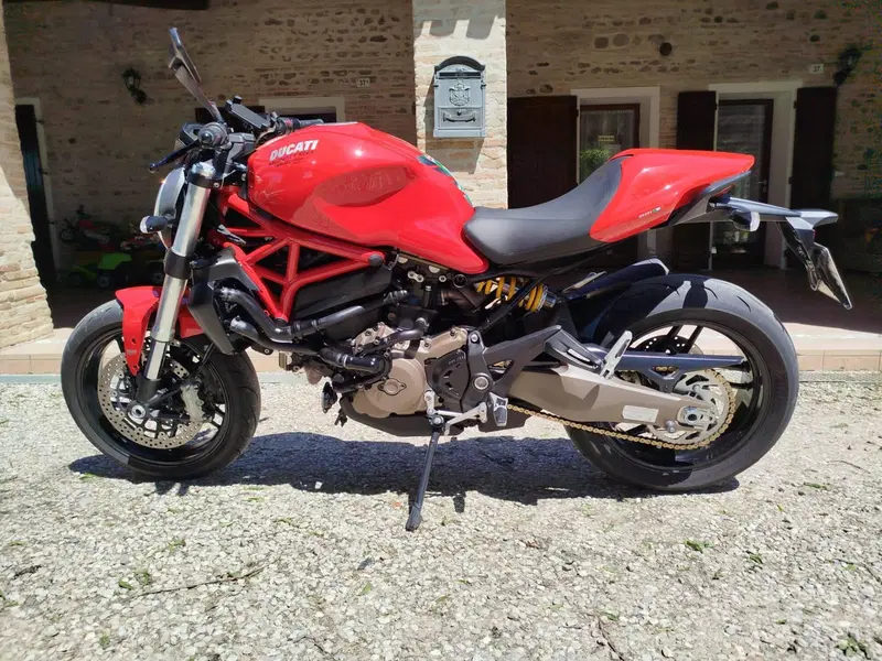 Ducati Monster 821 ABS (2014 - 17) (4)