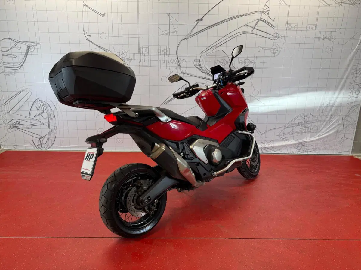Honda X-ADV 750 DCT Adventure (2021 - 24) (3)