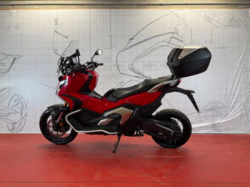 Honda X-ADV 750 DCT Adventure (2021 - 24) (4)