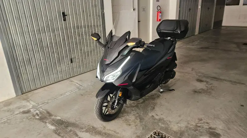 Honda Forza 350 Deluxe (2025 - 26) (2)