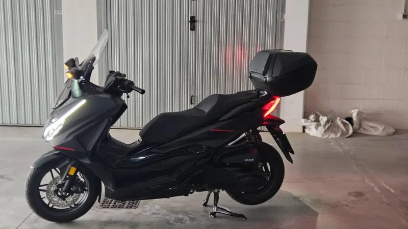 Honda Forza 350 Deluxe (2025 - 26) (5)
