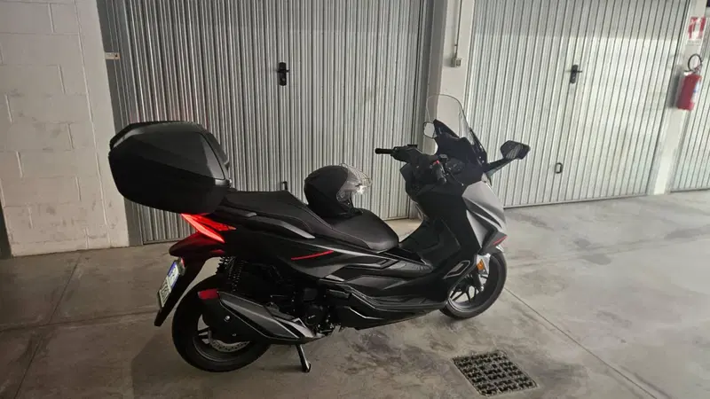 Honda Forza 350 Deluxe (2025 - 26) (7)