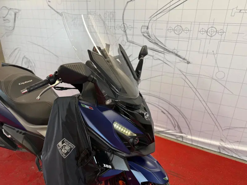 Sym Cruisym 300 (2021 - 24) (10)