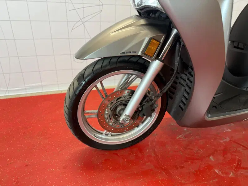 Honda SH 350 (2021 - 24) (12)