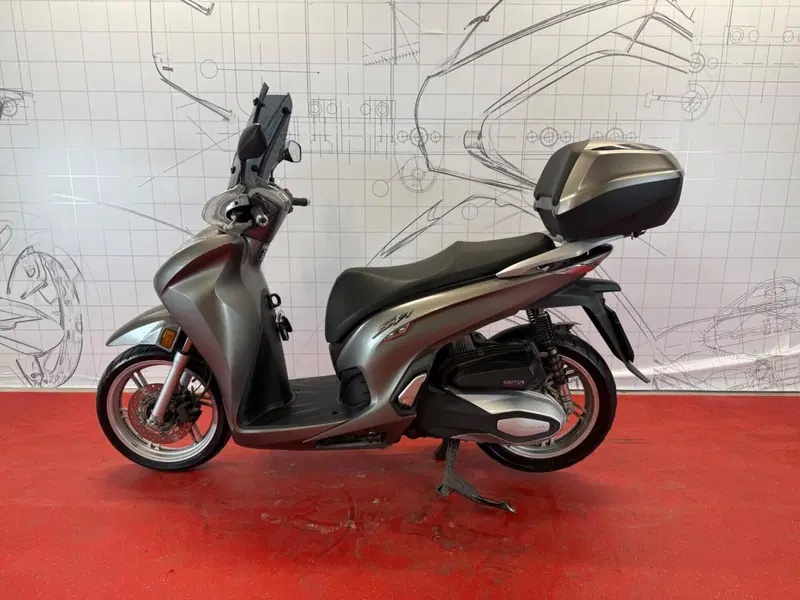 Honda SH 350 (2021 - 24) (4)