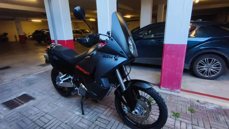 KTM 990 Adventure (2006 - 08) (2)
