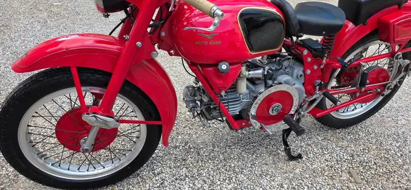 Moto Guzzi FALCONE TIPO SPORT (2)