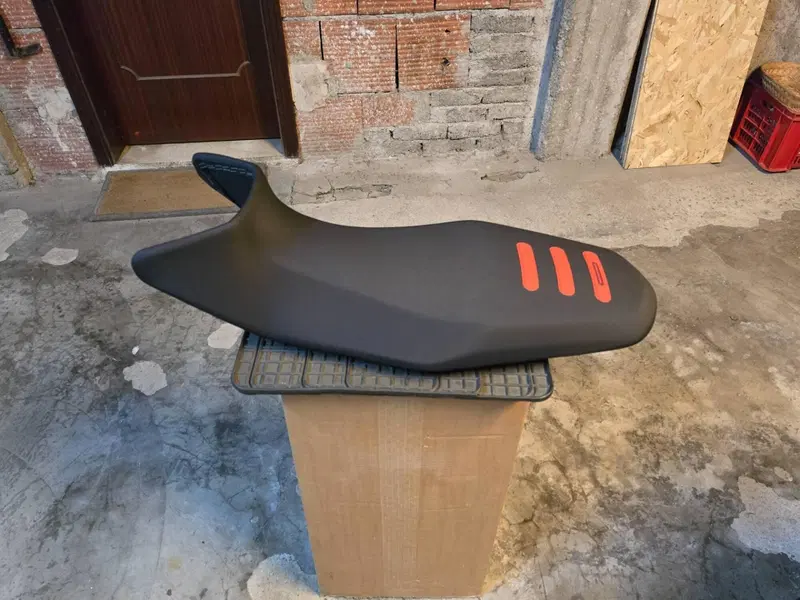 Sella originale BMW F900GS