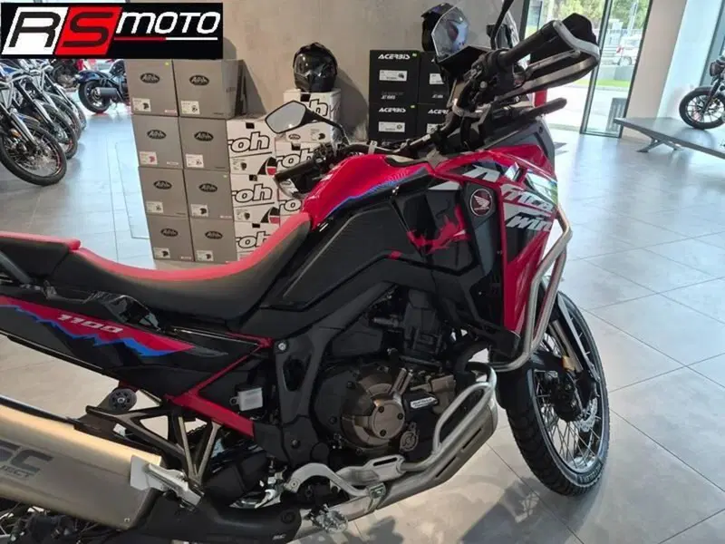 Honda Africa Twin CRF 1100L ES DCT (2024 - 26) (5)