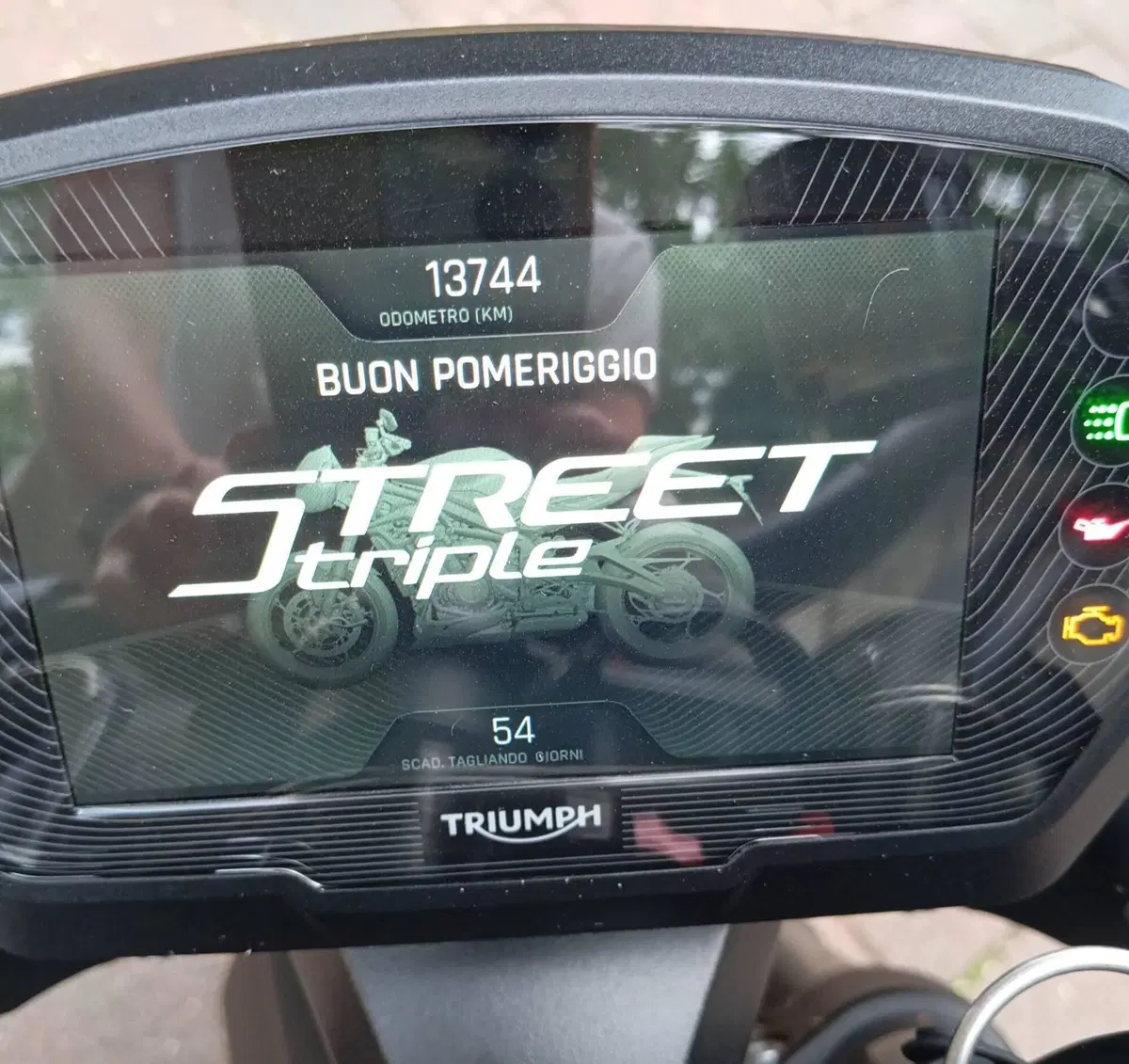 Triumph Street Triple 765 RS (2023 - 26) (2)