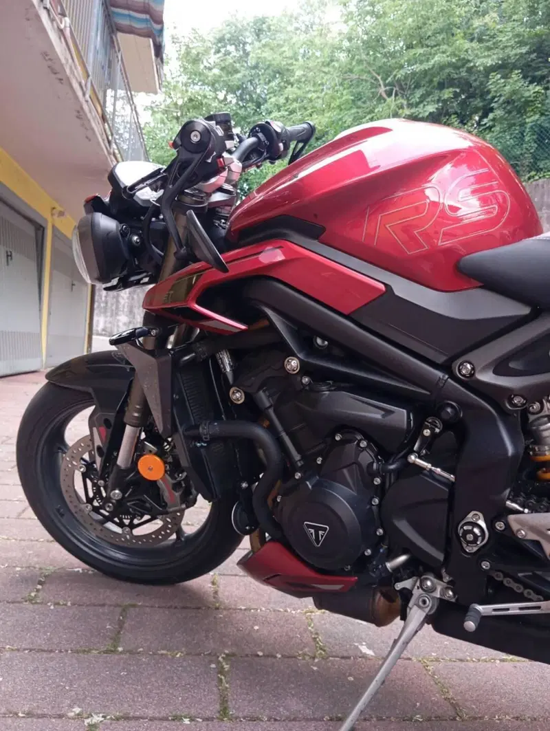 Triumph Street Triple 765 RS (2023 - 26) (5)