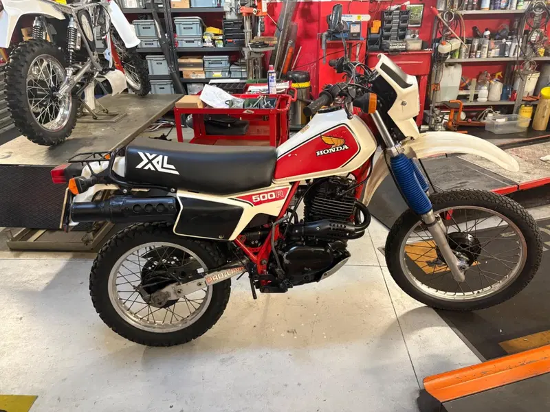 Honda Xlr