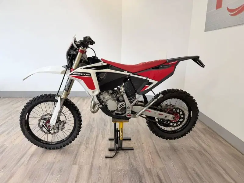 Fantic Motor XE 125 Enduro (2021) (5)