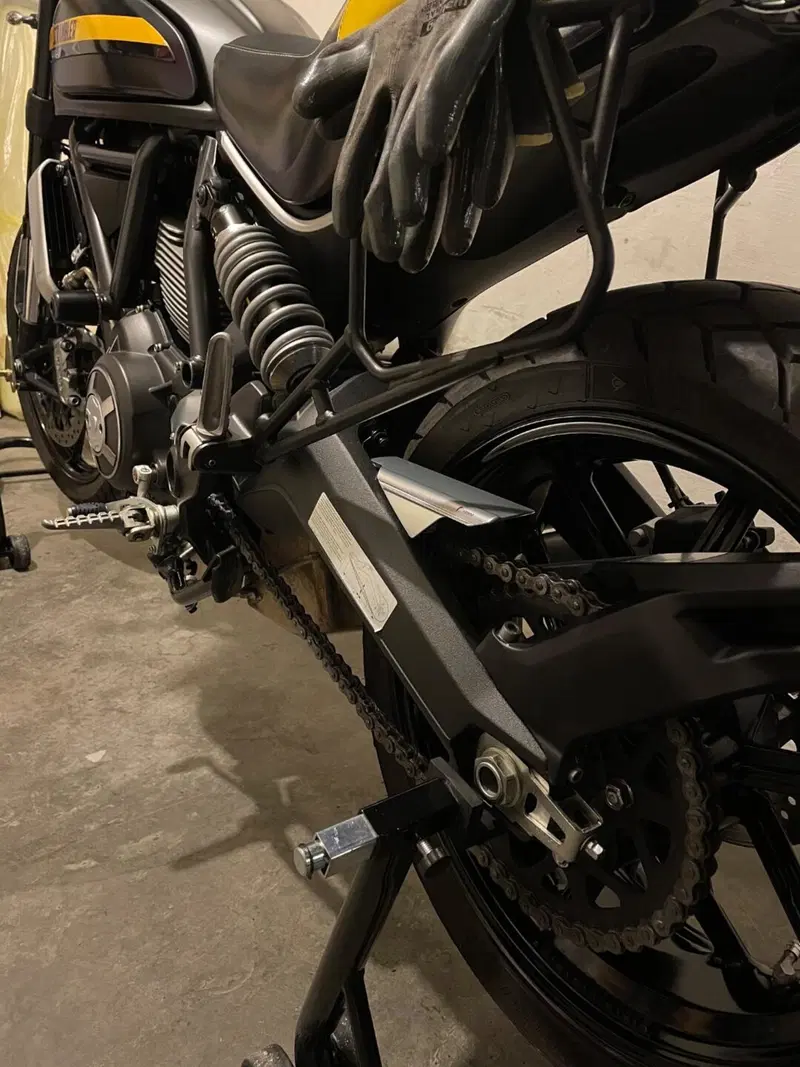 Ducati Scrambler 800 Full Throttle (2017 - 21) (5)