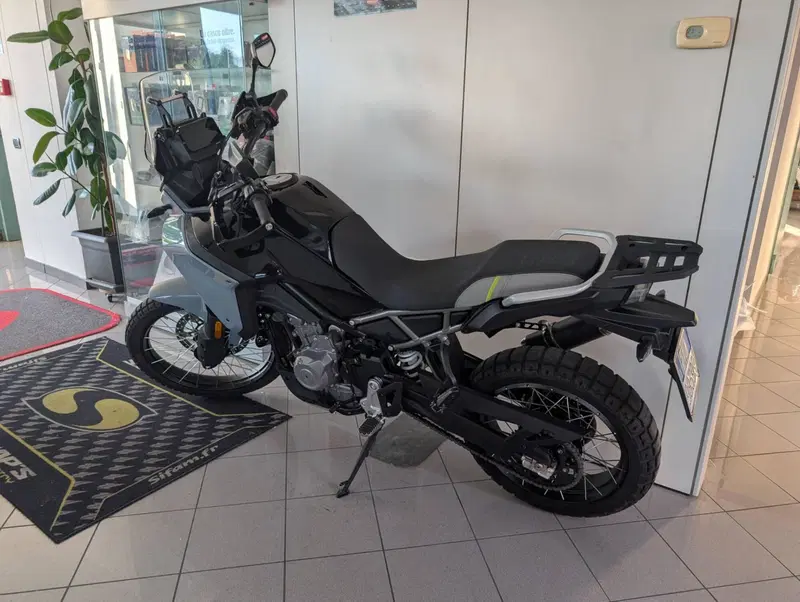 CFMOTO 450MT (2024 - 26) (2)