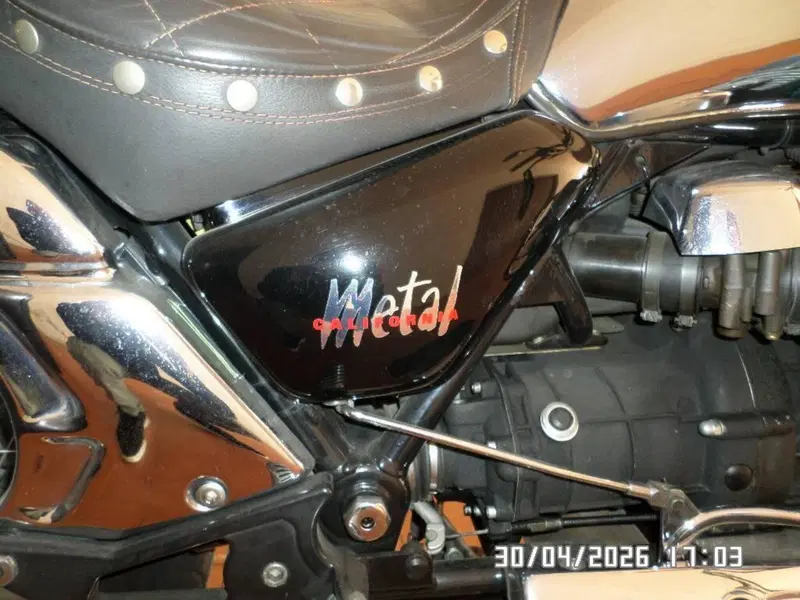 Moto Guzzi California Stone Metal (2001 - 06) (9)
