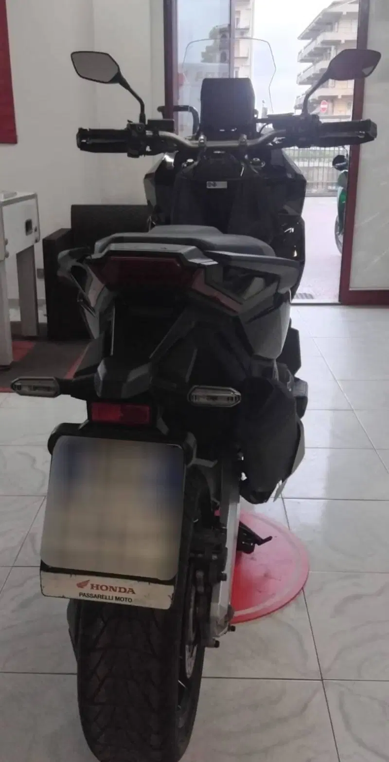 Honda X-ADV 750 (2025 - 26) (5)