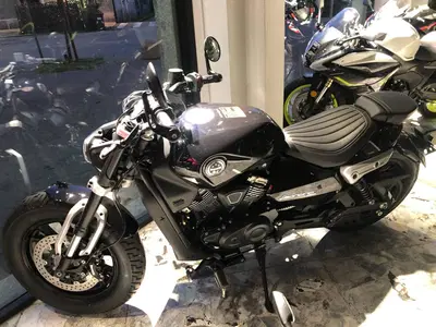 Benelli Leoncino 400 Bobber (2026) nuova