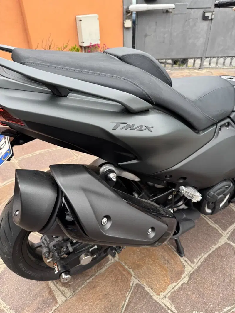 Yamaha T-Max 560 (2025 - 26) (6)