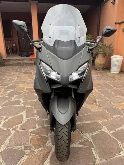 Yamaha T-Max 560 (2025 - 26) usata
