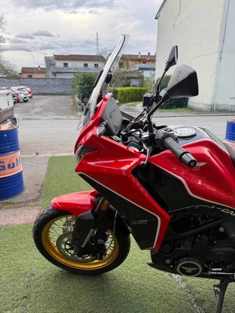 Moto Morini X-Cape 650 Gold Wheels Edition (2022 - 26) (7)