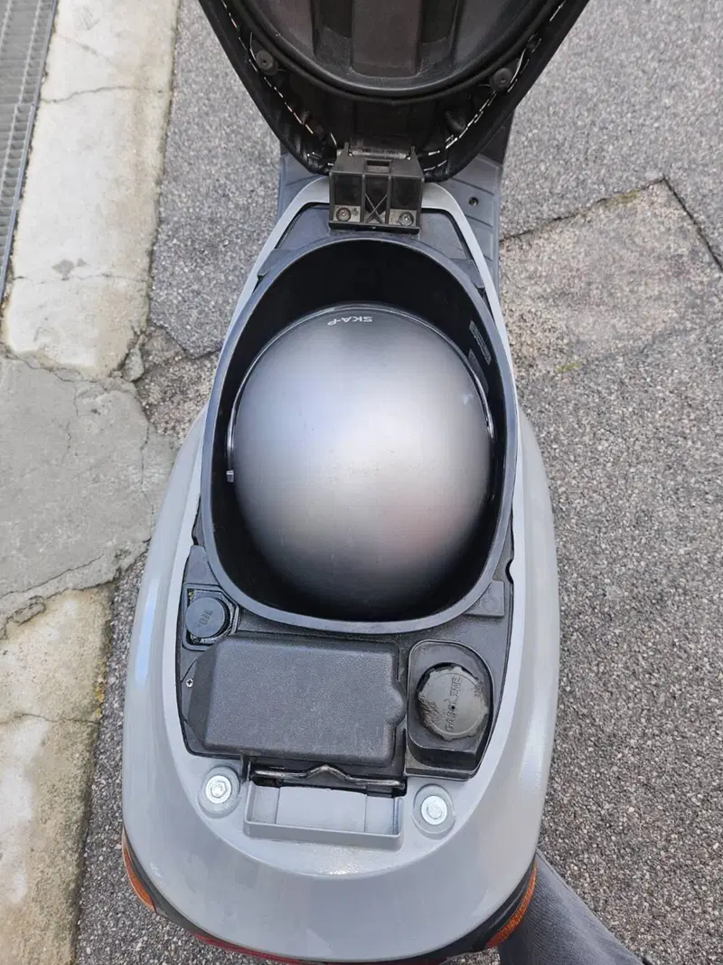 Piaggio Zip 50 Base (6)
