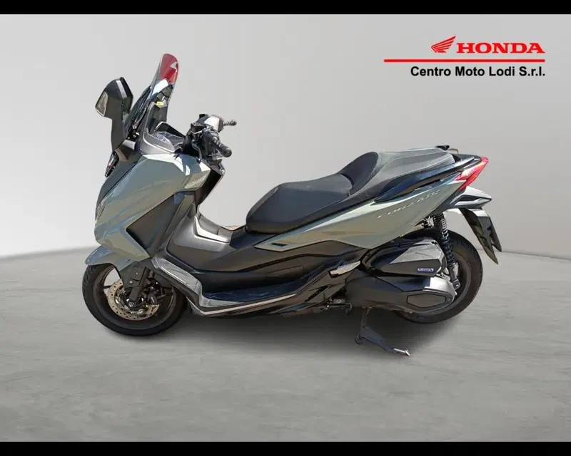 Honda Forza 350 (2022 - 24) (3)