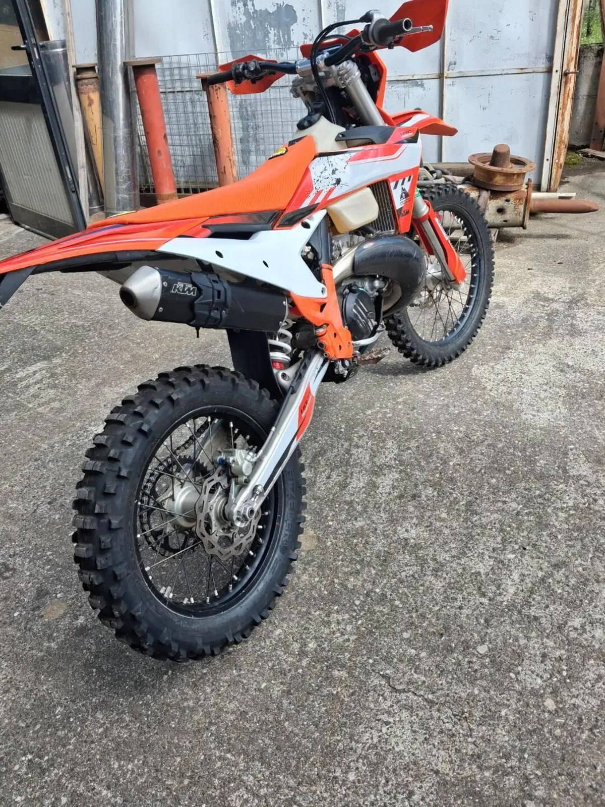 KTM 250 EXC TBI (2024) (3)