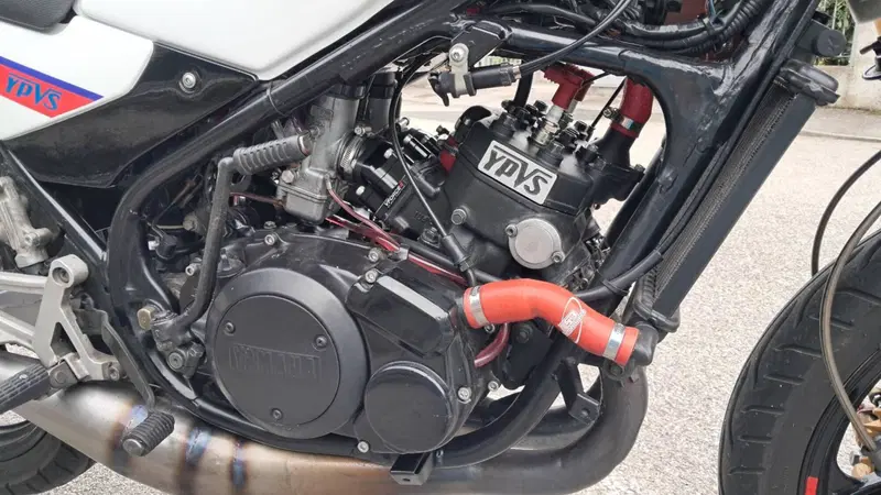 Yamaha RD 350 LCF (1988 - 93) (5)