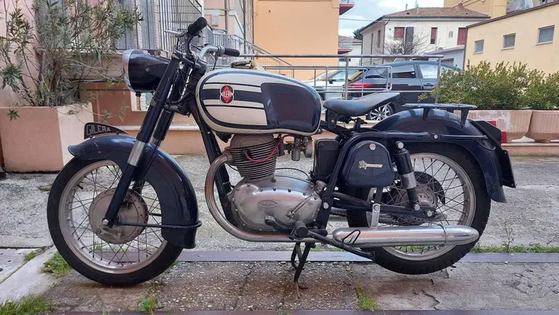 Gilera 300 Extra