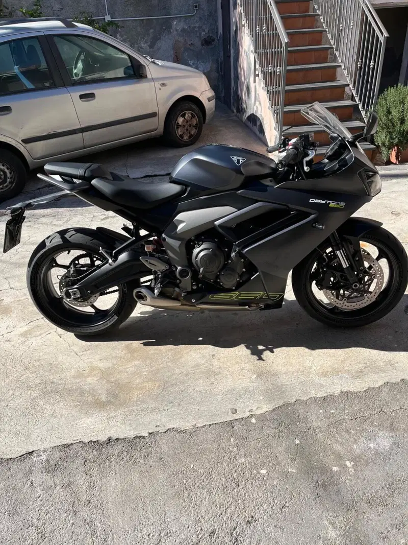 Triumph Daytona 660 (2024 - 26) (2)