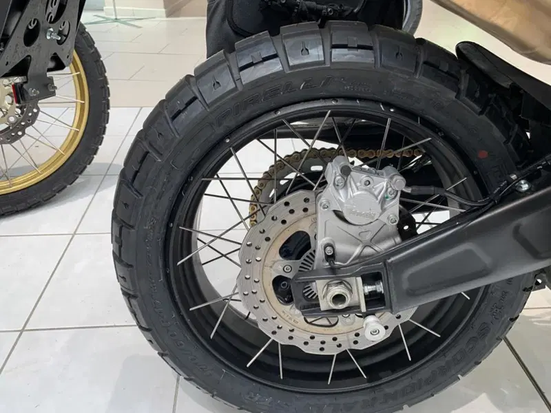 Benelli Leoncino 800 Trail (2022 - 26) (7)