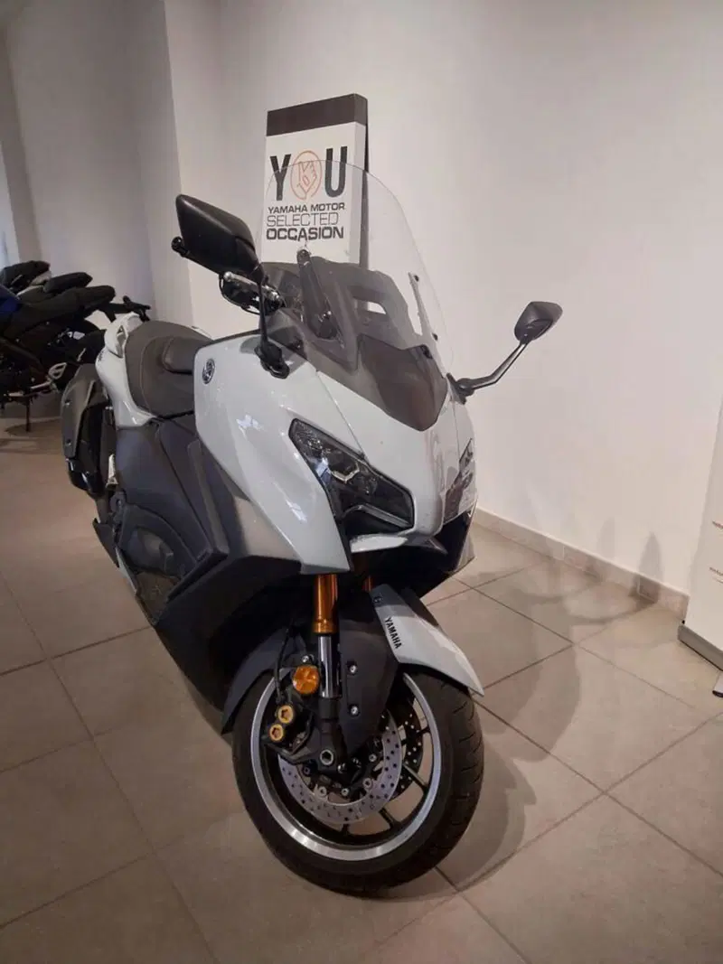 Yamaha T-Max 560 (2025 - 26) (3)