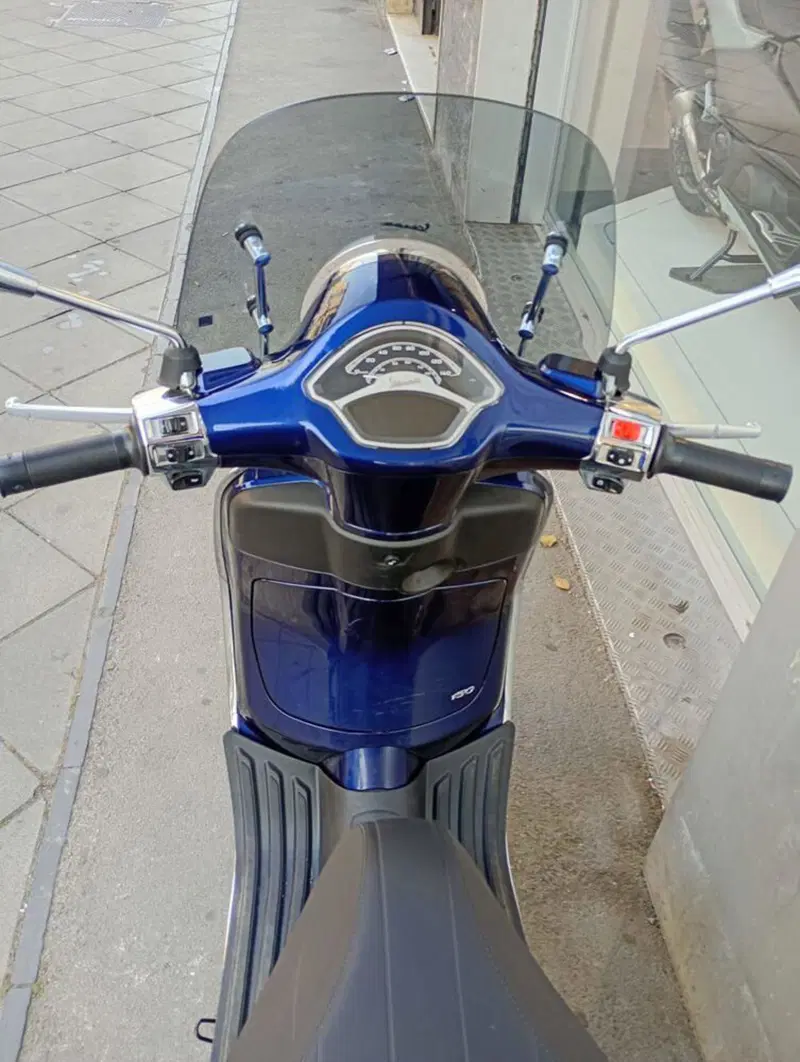 Piaggio 1 Active Feng Chen Wang (2022 - 24) (5)