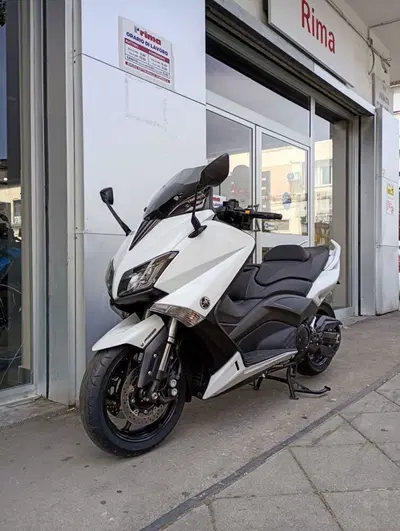 Yamaha T-Max 530 (2015 - 16) usata