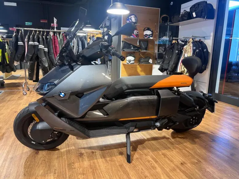Bmw CE 04 (2021 - 25) (5)